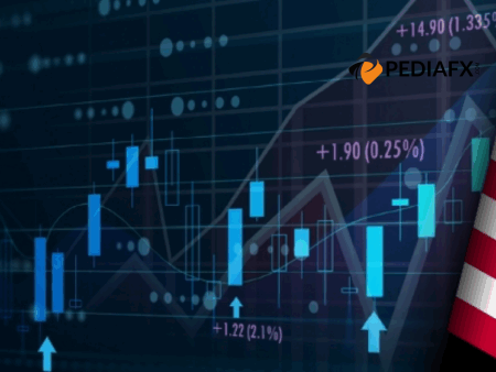 Current US PCE Inflation Year-on-Year at 2.8% vs Forecast of 2.8%; Gold Experiences Volatility